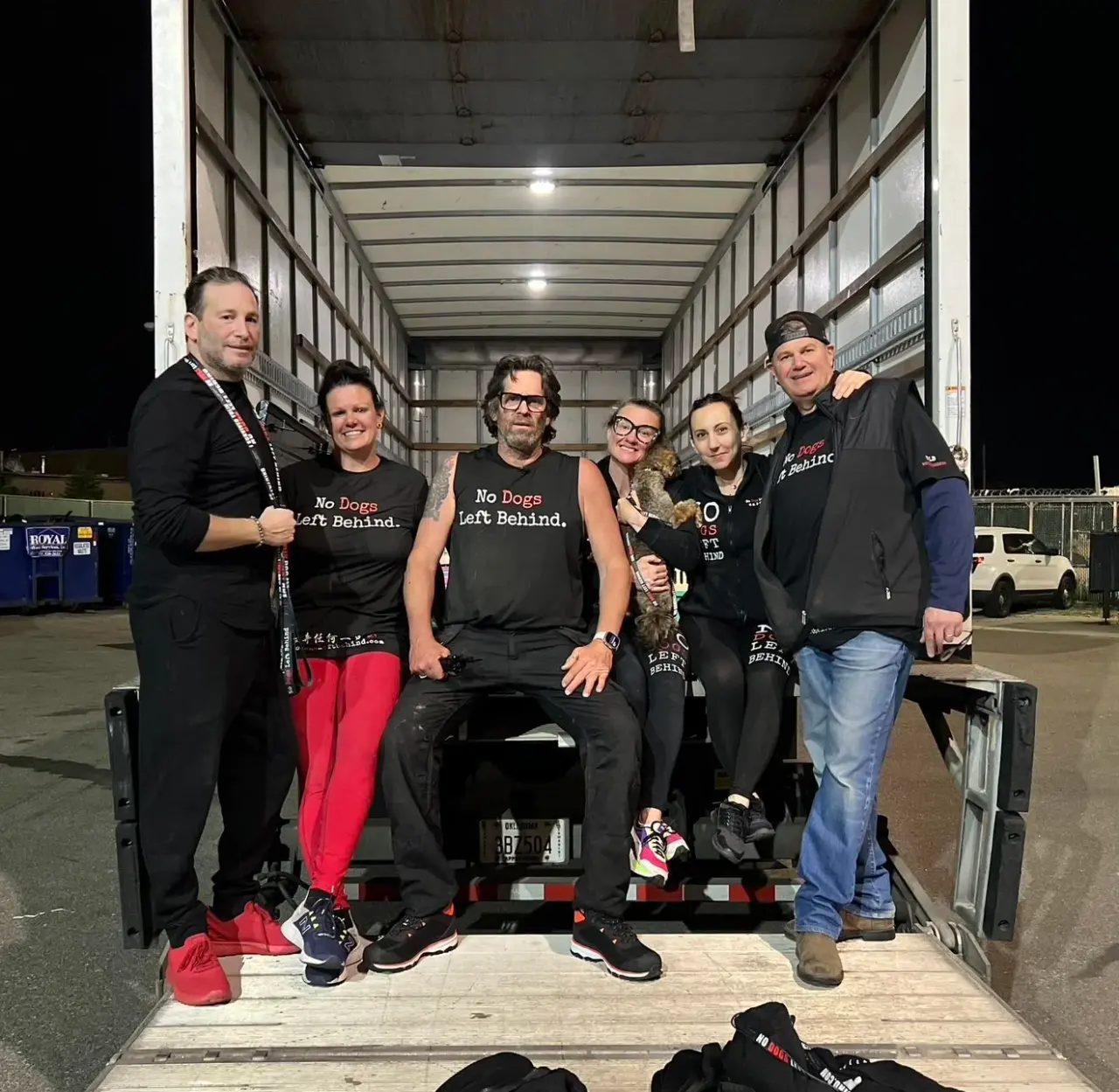 With volunteers at a rescue transport